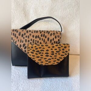 DaVinci Leather Crossbody with Wallet